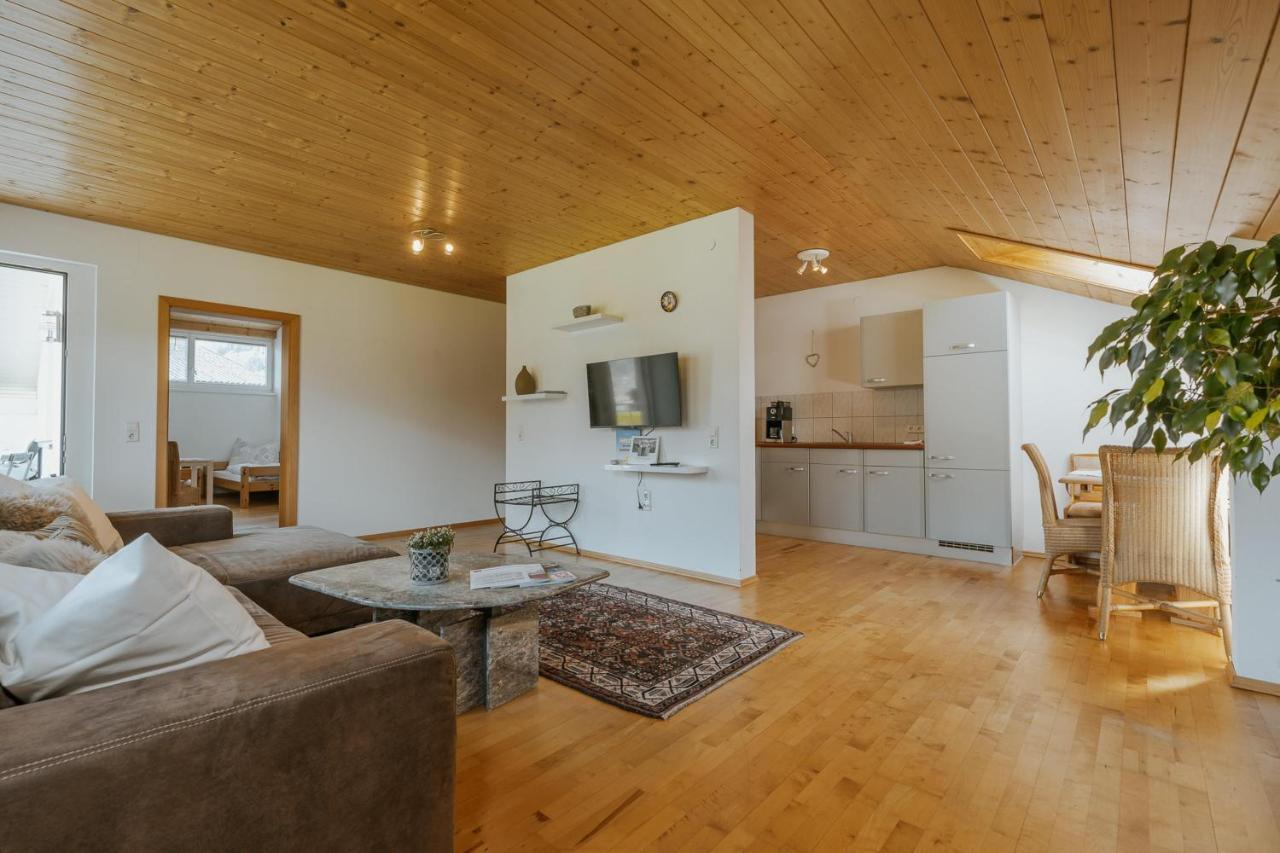 Ferienwohnung Hoche ヴァンダンス エクステリア 写真
