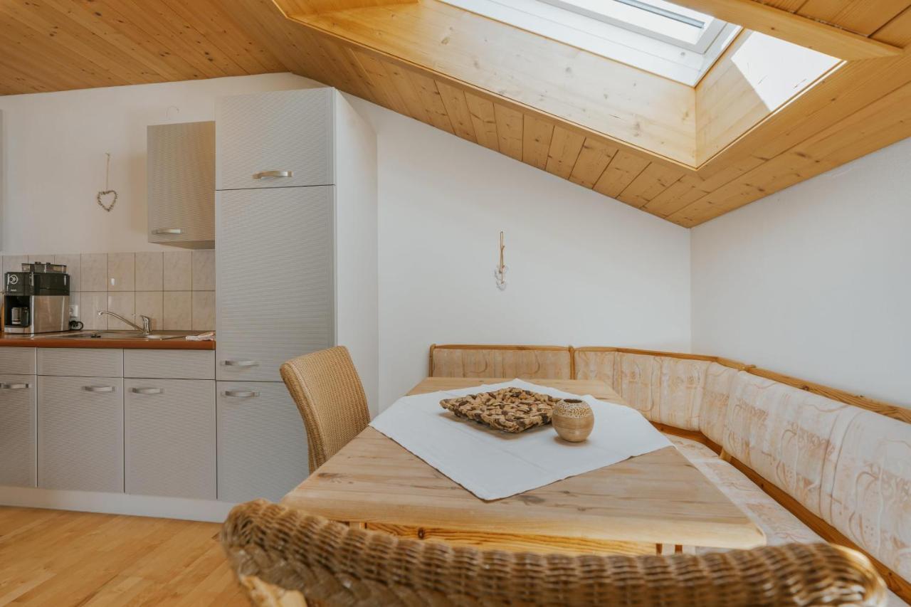 Ferienwohnung Hoche ヴァンダンス エクステリア 写真