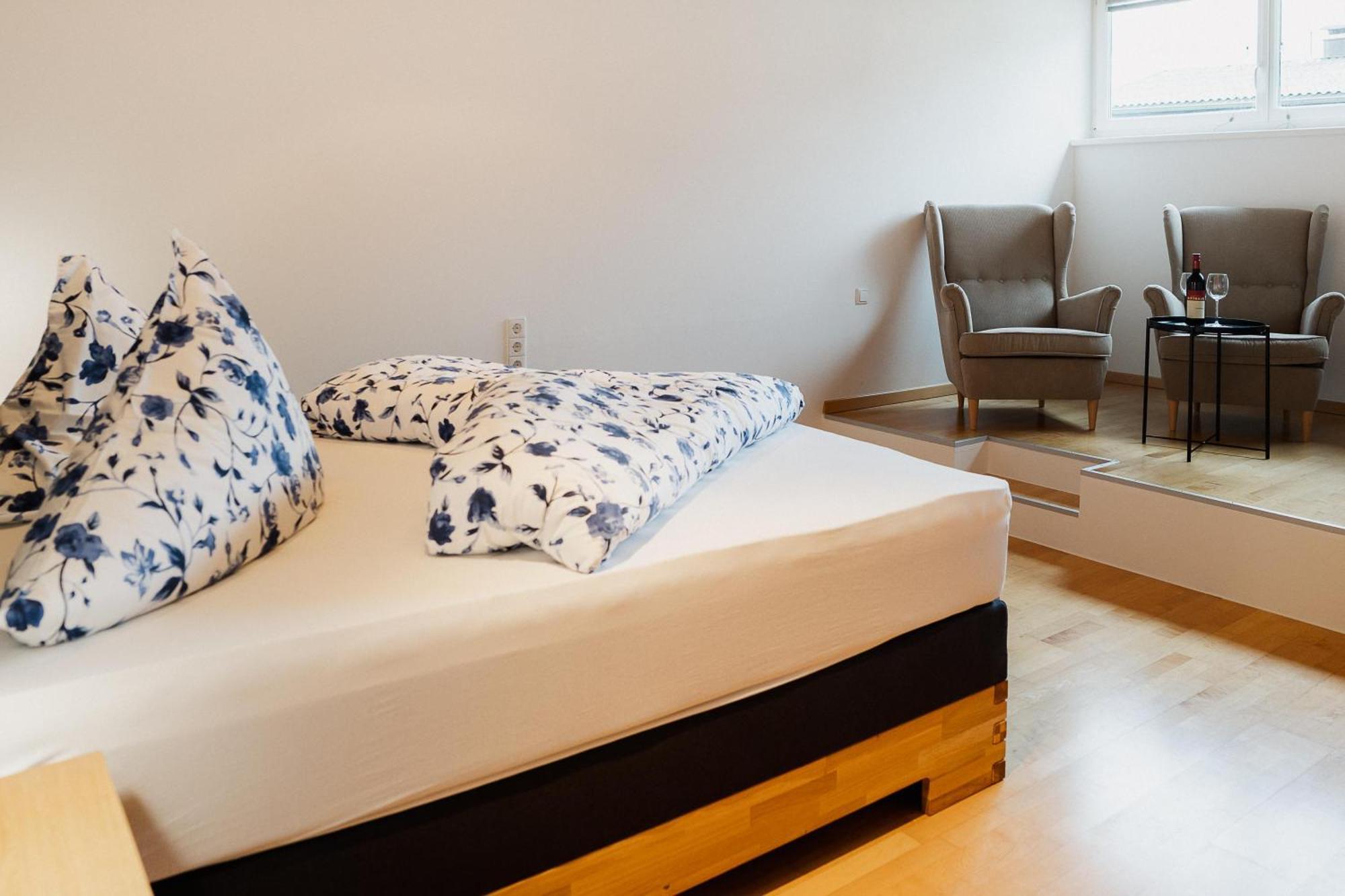 Ferienwohnung Hoche ヴァンダンス エクステリア 写真